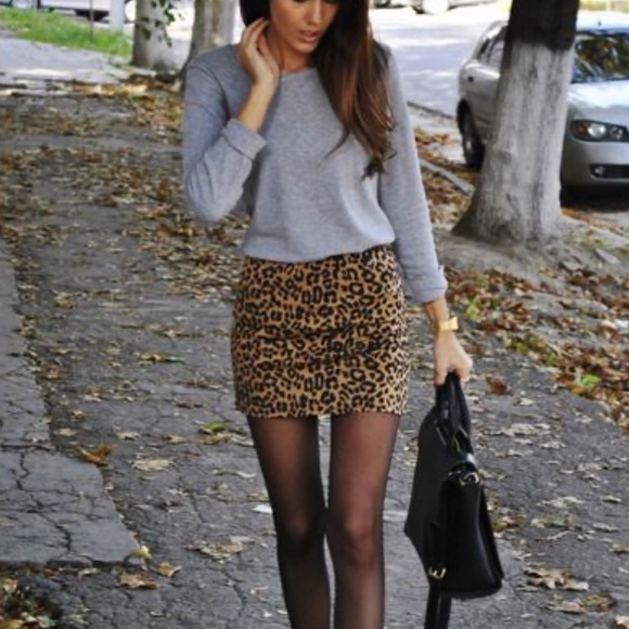 Leopard print denim mini skirt waist 30” Strtavarious - Zara’s little sister - Picture 8 of 10